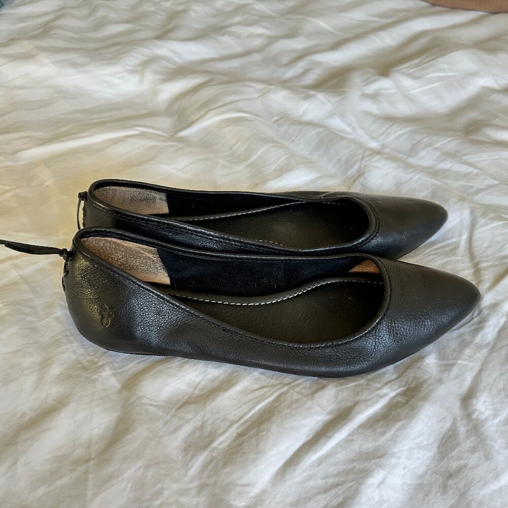 FRYE Regina Black Leather Pointed Toe Flats Size 11